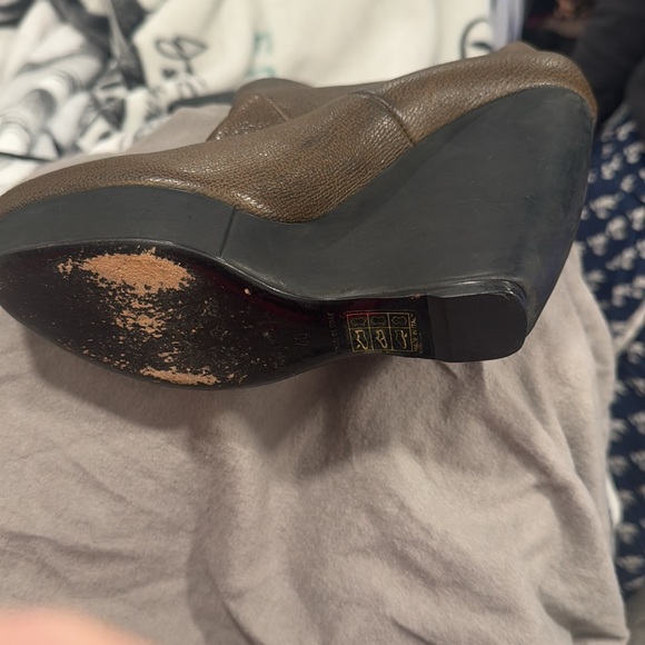 BALENCIAGA Limited Edition Platform Wedge Boots - Picture 11 of 14